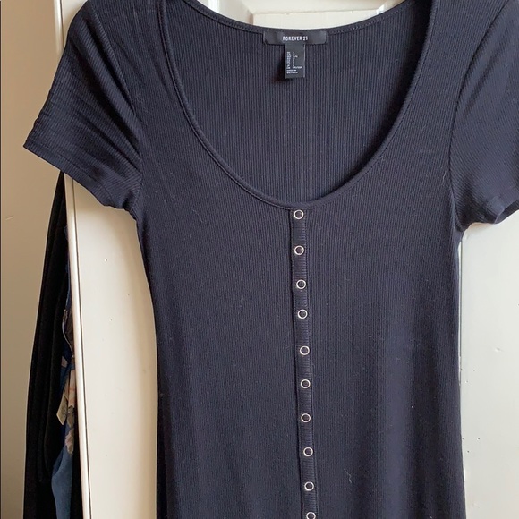 Basic LBD - Picture 3 of 4